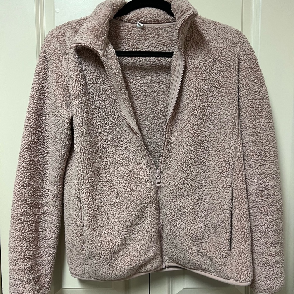 Uniqlo Blush Fuzzy Jacket